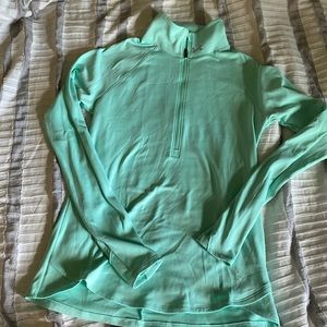 Under armor Long sleeve shirt